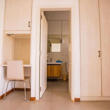 Villa Angelou - Sunlit Beach Getaway With Pool And Wifi Беле Маре Екстериор снимка